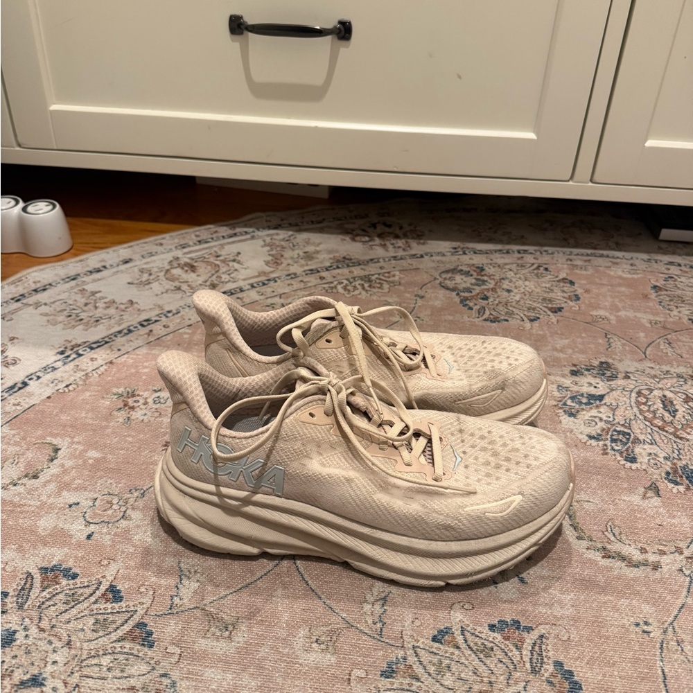 HOKA Clifton 8 Running Shoes in Beige